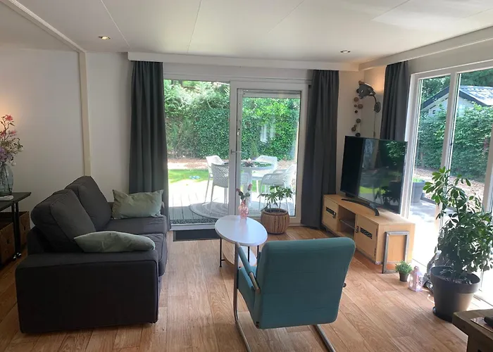 Vakantiewoning - 4 Pers Op De Ijsvogel 木屋 *